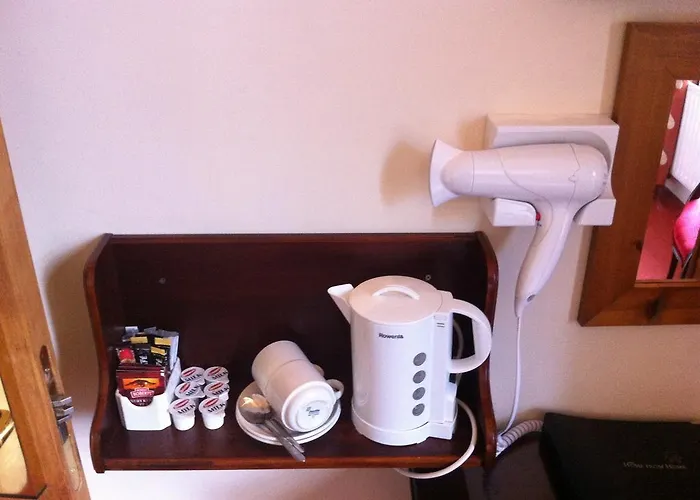 Konukevi The Leeson 2*