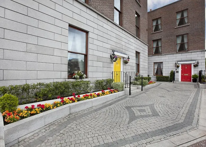 Гостевой дом The Leeson 2*